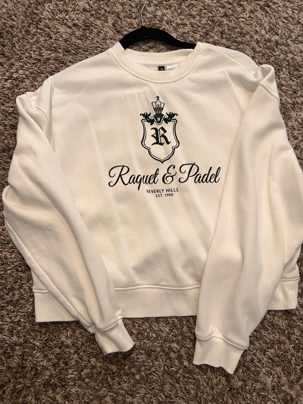 H&M Cream Crewneck Sweatshirt with Black Divided Tag